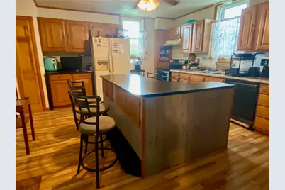 915 Main St, Derry Township, PA 15650 - Photo 10