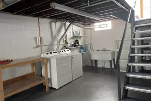 934 Warren Ave, New Castle, PA 16101 - Photo 10