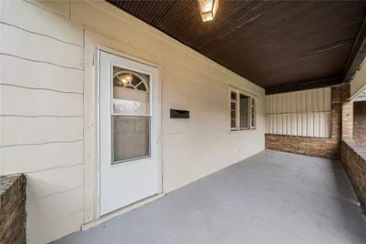 620 Broadway Ave, Stowe Township, PA 15136 - Photo 2