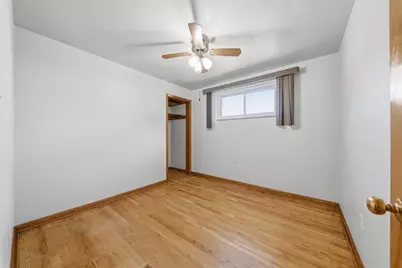 9428 Saratoga Dr, Pittsburgh, PA 15237 - Photo 12