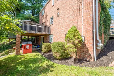 126 Senate Dr, Pittsburgh, PA 15236 - Photo 30