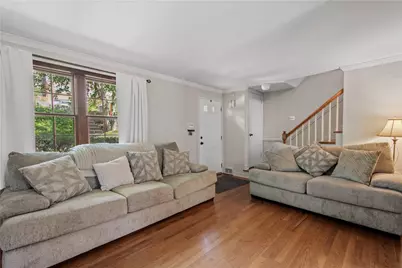 126 Senate Dr, Pittsburgh, PA 15236 - Photo 6