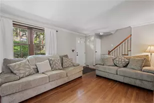126 Senate Dr, Pittsburgh, PA 15236 - Photo 6