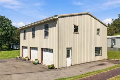 67 Magee Ave, Valencia, PA 16059 - Photo 16