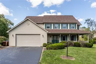 30 Westminster Pl, Pine Township, PA 16127 - Photo 2
