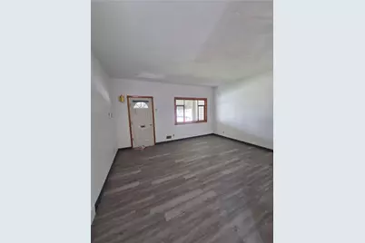 917 Union Ave, McKeesport, PA 15132 - Photo 2