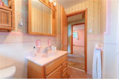 1124 High Street, Jeannette, PA 15644 - Photo 20