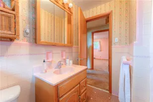 1124 High St, Jeannette, PA 15644 - Photo 20