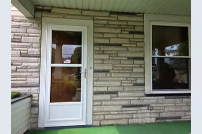 1712 Pennsylvania Avenue, New Castle, PA 16101 - Photo 2