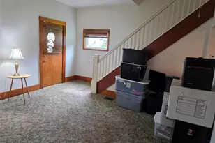 1712 Pennsylvania Ave, New Castle, PA 16101 - Photo 10