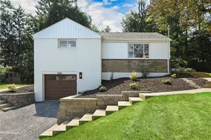 646 Guenevere Dr, Pittsburgh, PA 15237 - Photo 1