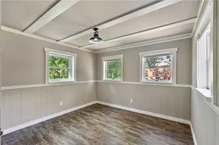404 Washington Ave, Oakmont, PA 15139 - Photo 10