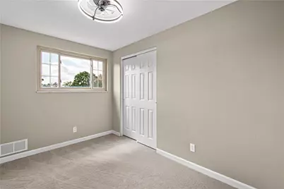 100 Woody Crest Dr, Pittsburgh, PA 15234 - Photo 18
