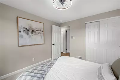 100 Woody Crest Dr, Pittsburgh, PA 15234 - Photo 14