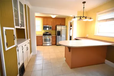 1406 Roemer Blvd, Farrell, PA 16121 - Photo 12
