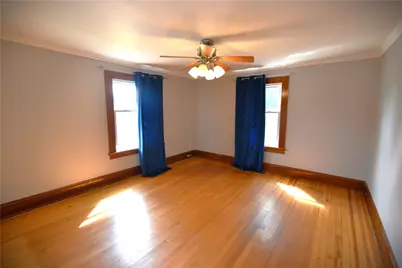 1406 Roemer Blvd, Farrell, PA 16121 - Photo 16
