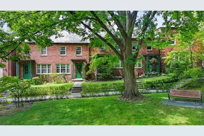 447 Sulgrave, Pittsburgh, PA 15211 - Photo 2