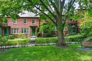 447 Sulgrave, Pittsburgh, PA 15211 - Photo 2