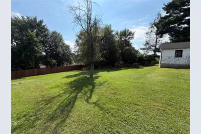 802 Glencairn St, West Mifflin, PA 15122 - Photo 28