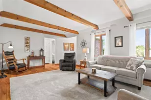 4 W Club Dr, Pittsburgh, PA 15236 - Photo 6