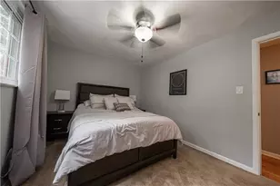 1626 Hybla St, Pittsburgh, PA 15212 - Photo 12