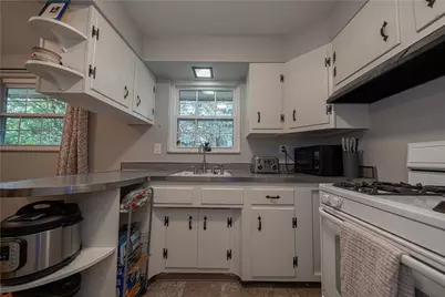 1626 Hybla St, Pittsburgh, PA 15212 - Photo 8