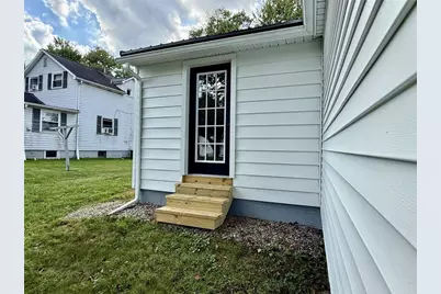 323 Butler Ave, Franklin Township, PA 16117 - Photo 16