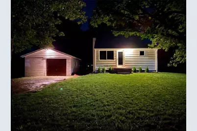 323 Butler Ave, Franklin Township, PA 16117 - Photo 2