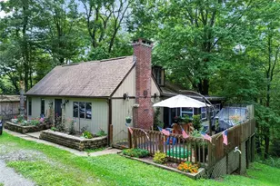 701 Trillium Ct, Pine Township, PA 15090 - Photo 1