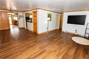 387 Harold St, Pittsburgh, PA 15237 - Photo 4