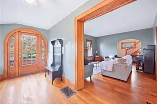 1216 Glenwood Dr, Sharon, PA 16146 - Photo 12