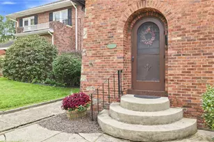 1216 Glenwood Dr, Sharon, PA 16146 - Photo 4
