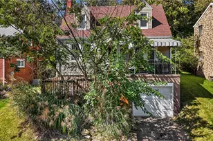 1711 Leister St, Spring Hill, PA 15212 - Photo 4