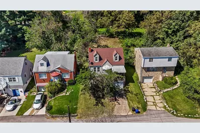 1711 Leister  St, Spring Hill, PA 15212 - Photo 6
