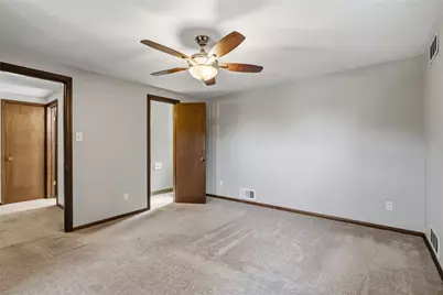 1349 Sturdy Oak Dr, Scott Township, PA 15220 - Photo 22
