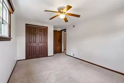 1349 Sturdy Oak Dr, Scott Township, PA 15220 - Photo 28