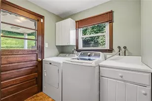 1349 Sturdy Oak Dr, Scott Township, PA 15220 - Photo 18