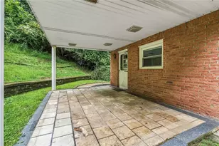 1349 Sturdy Oak Dr, Scott Township, PA 15220 - Photo 32