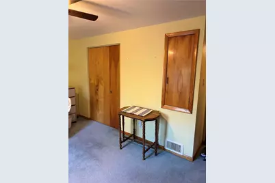 275 Maple St, Sewickley Township, PA 15678 - Photo 20