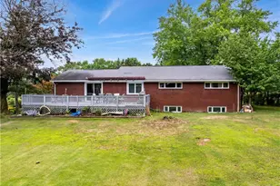 7115 Sansue Dr, Bethel Park, PA 15102 - Photo 38