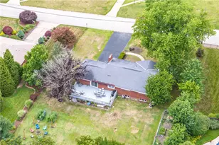 7115 Sansue Dr, Bethel Park, PA 15102 - Photo 40