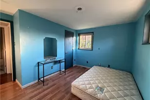 402 Elias Dr, Pittsburgh, PA 15235 - Photo 12