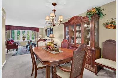 1224 Armstrong Dr, South Park, PA 15129 - Photo 6