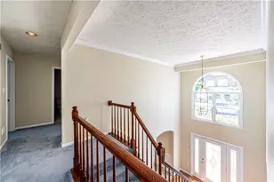 810 Stonebridge Dr, Hempfield Township, PA 15601 - Photo 32