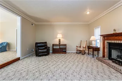 810 Stonebridge Drive, Hempfield Township, PA 15601 - Photo 22