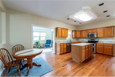 810 Stonebridge Drive, Hempfield Township, PA 15601 - Photo 16