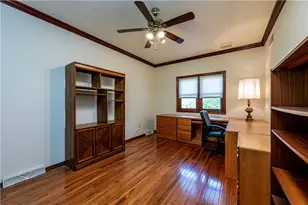 810 Stonebridge Dr, Hempfield Township, PA 15601 - Photo 30