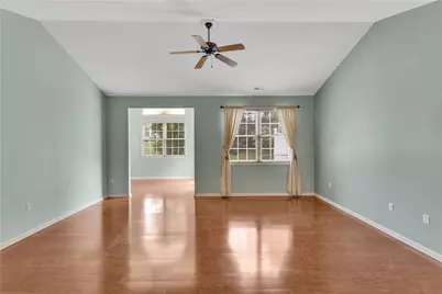 254 Patriot Ln, Economy, PA 15042 - Photo 20