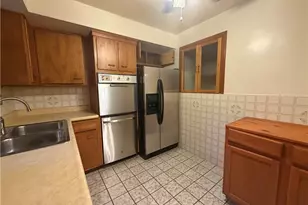 311 Larch Ln, Pittsburgh, PA 15234 - Photo 10