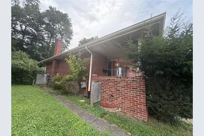 311 Larch Ln, Pittsburgh, PA 15234 - Photo 2